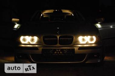 Седан BMW 5 Series 2001 в Львові