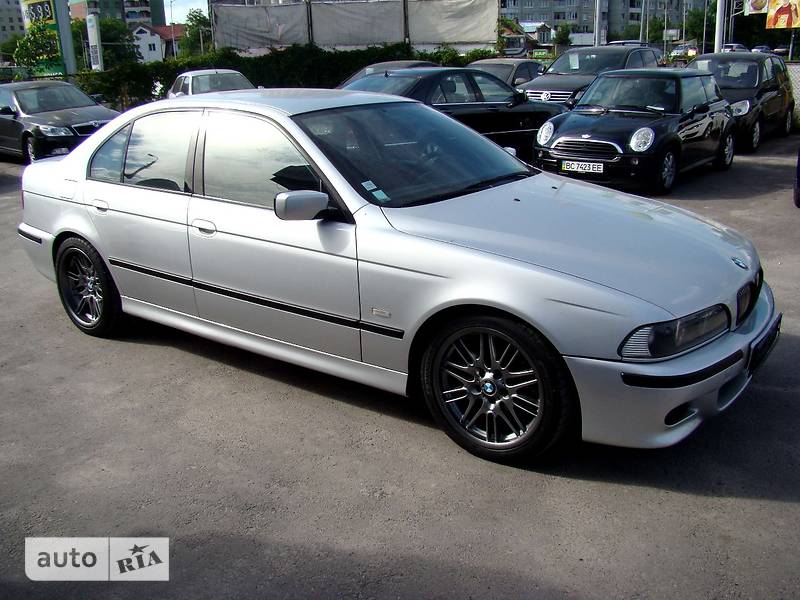 Седан BMW 5 Series 2000 в Львове