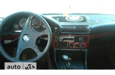 Седан BMW 5 Series 1990 в Виннице