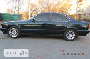 Седан BMW 5 Series 1988 в Кременчуге