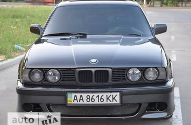 Седан BMW 5 Series 1990 в 