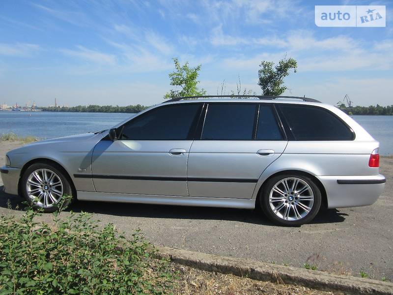 Универсал BMW 5 Series 2001 в Днепре