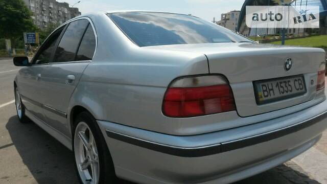 Седан BMW 5 Series 1998 в 