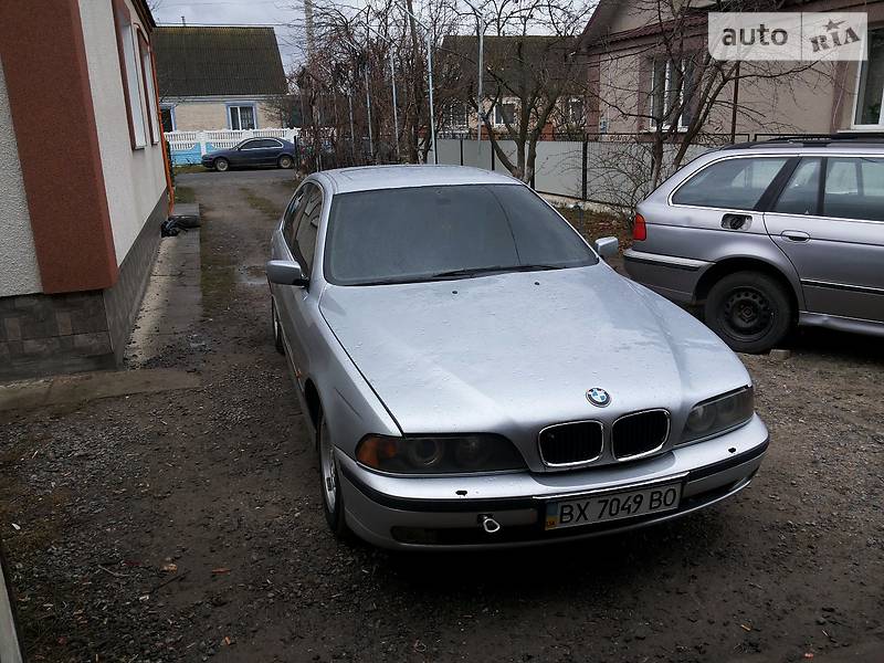 Седан BMW 5 Series 1998 в Хмельницком