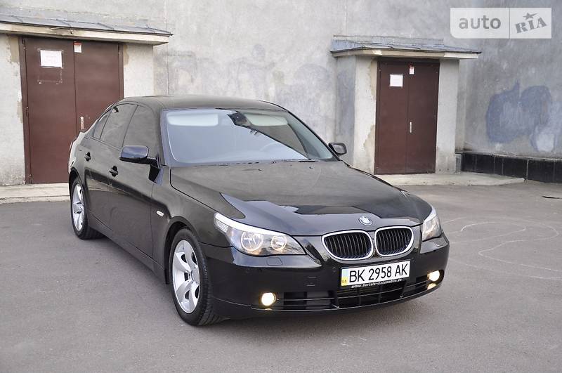 Седан BMW 5 Series 2004 в Ровно