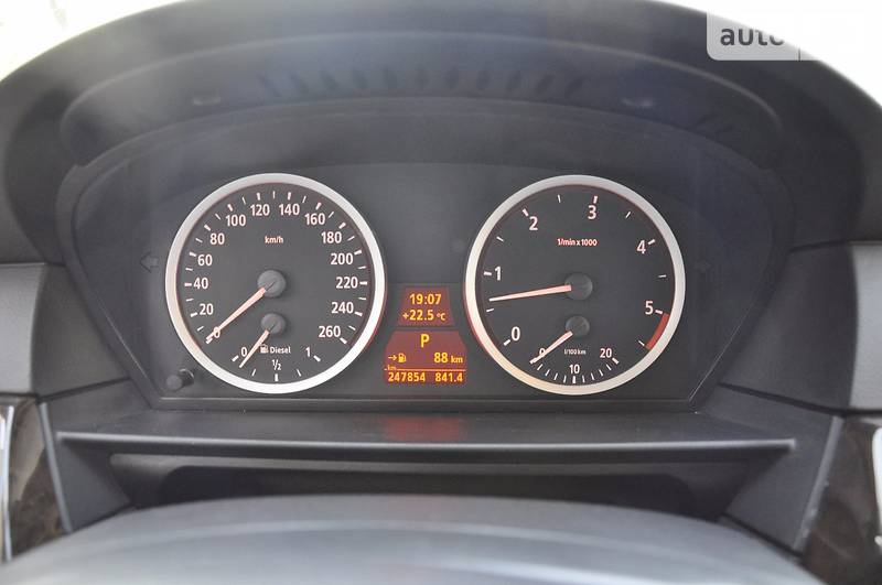 Седан BMW 5 Series 2004 в Ровно