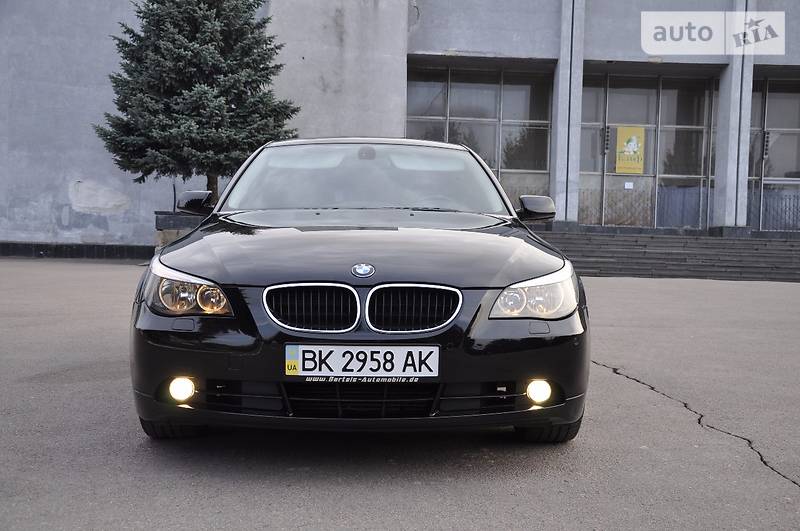 Седан BMW 5 Series 2004 в Ровно