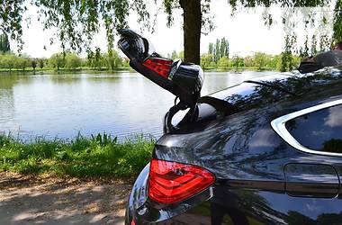 Седан BMW 5 Series 2011 в 