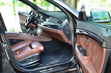 Седан BMW 5 Series 2011 в 