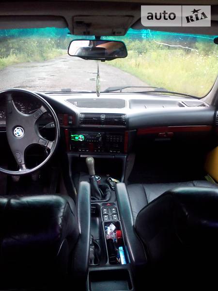 BMW 5 Series 1991 в Полтаве фото 5 BMW 5 Series 1991 в Полтаве