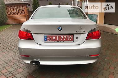 Седан BMW 5 Series 2005 в Чернівцях