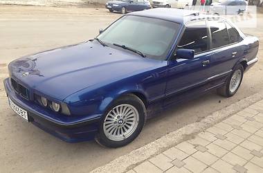 Седан BMW 5 Series 1988 в Тернополе