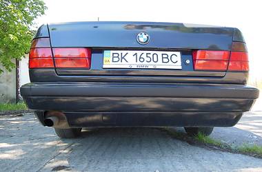 Седан BMW 5 Series 1991 в Вараше