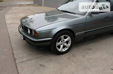 Седан BMW 5 Series 1990 в Киеве