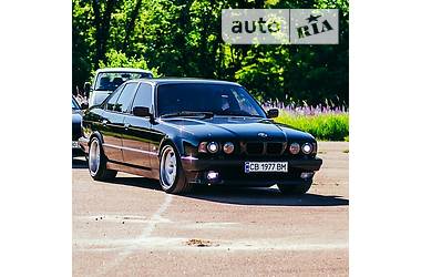 Седан BMW 5 Series 1994 в Чернигове