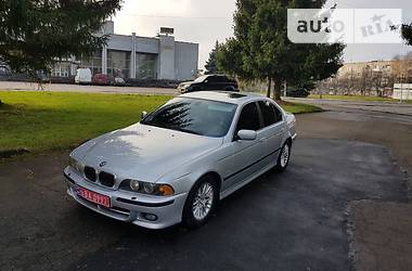 Седан BMW 5 Series 2003 в Ровно