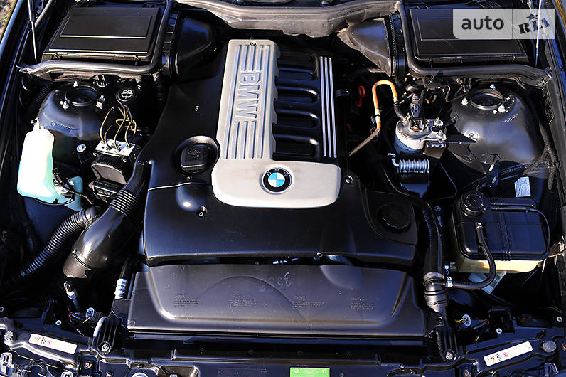 BMW 5 Series 2003 в Дубно