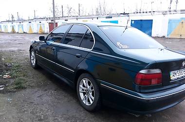 Седан BMW 5 Series 1996 в Коростене