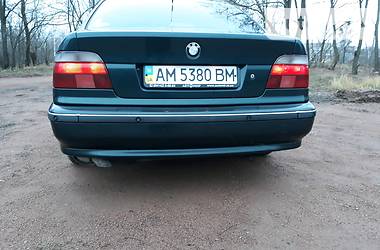 Седан BMW 5 Series 1996 в Коростене