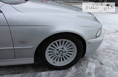 Седан BMW 5 Series 2003 в Волочиске