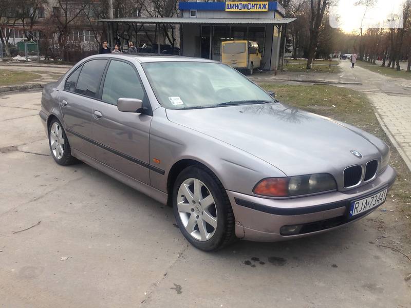 Седан BMW 5 Series 1997 в Львове