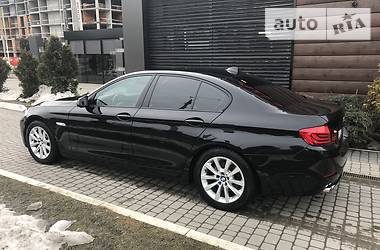 Седан BMW 5 Series 2012 в Львове