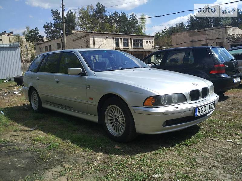 Універсал BMW 5 Series 2001 в Києві