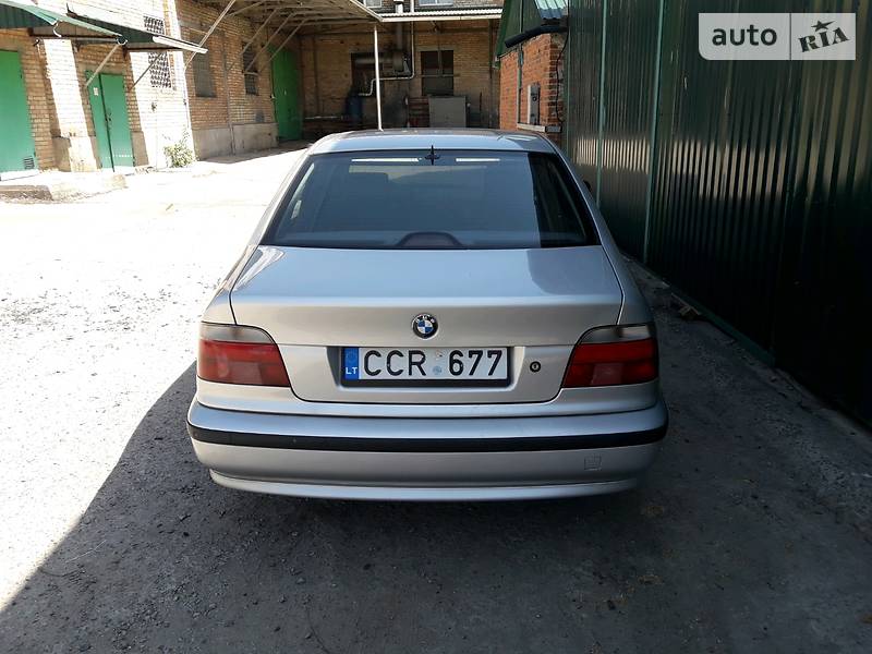 Седан BMW 5 Series 1999 в Бучі