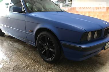 Седан BMW 5 Series 1989 в Харькове