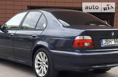 Седан BMW 5 Series 2002 в Львове