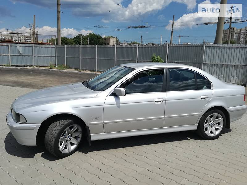 Седан BMW 5 Series 2001 в Одессе