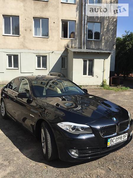 Седан BMW 5 Series 2012 в Львове