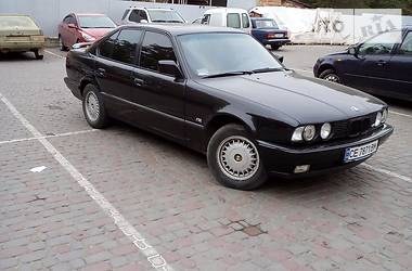 Хэтчбек BMW 5 Series 1991 в Черновцах