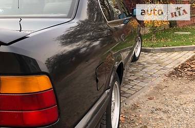 Седан BMW 5 Series 1994 в Києві