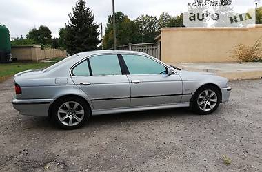 Седан BMW 5 Series 1997 в Ромнах