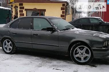 Седан BMW 5 Series 1991 в Хмельницком