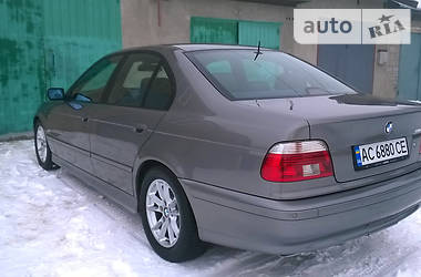 Седан BMW 5 Series 2003 в Луцке