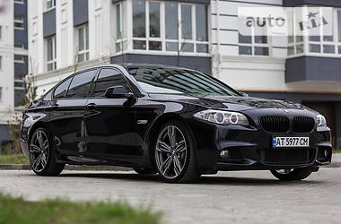 Седан BMW 5 Series 2013 в 