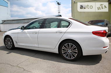 Седан BMW 5 Series 2017 в Киеве