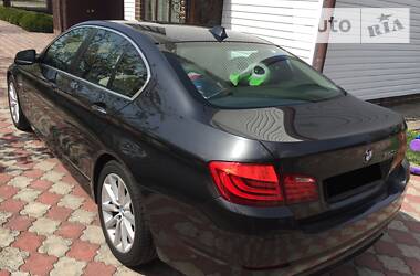 Седан BMW 5 Series 2011 в 