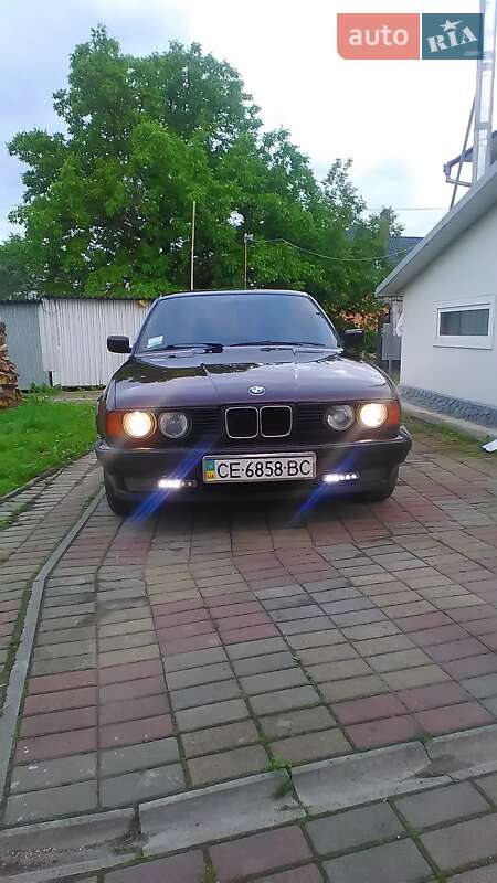 Седан BMW 5 Series 1995 в Залещиках