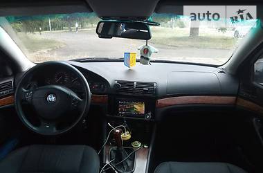 Седан BMW 5 Series 2001 в 