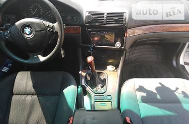 Седан BMW 5 Series 2001 в 