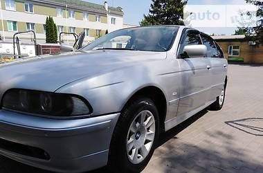 Седан BMW 5 Series 2001 в 