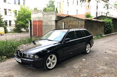 Универсал BMW 5 Series 2000 в Черновцах