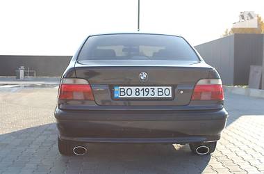 Седан BMW 5 Series 2000 в Бучаче