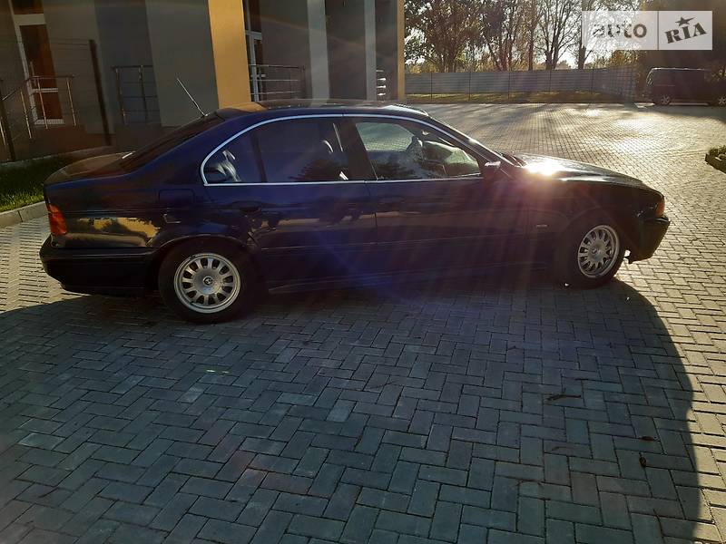 Седан BMW 5 Series 1998 в Ізяславі