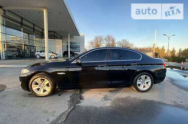 Седан BMW 5 Series 2013 в 