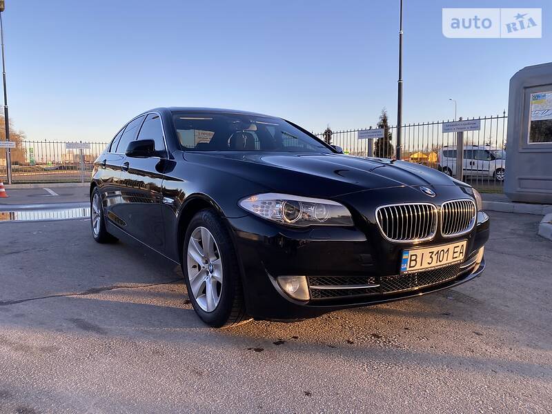 Седан BMW 5 Series 2013 в 