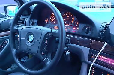 Седан BMW 5 Series 1996 в Мелитополе